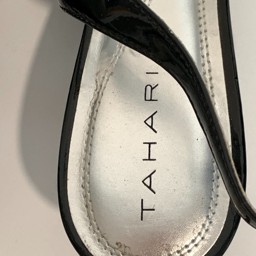 Tahari Black Patent Leather Slingback Kitten Heels - Picture 6 of 10